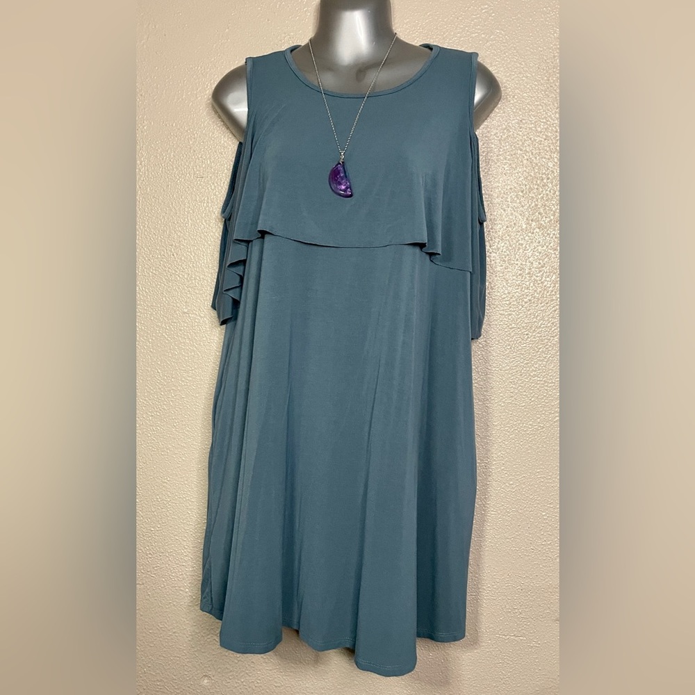 mts | Medium | Cold Shoulder Tunic
